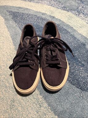 Rocket Dog Sneakers, Sz 6.